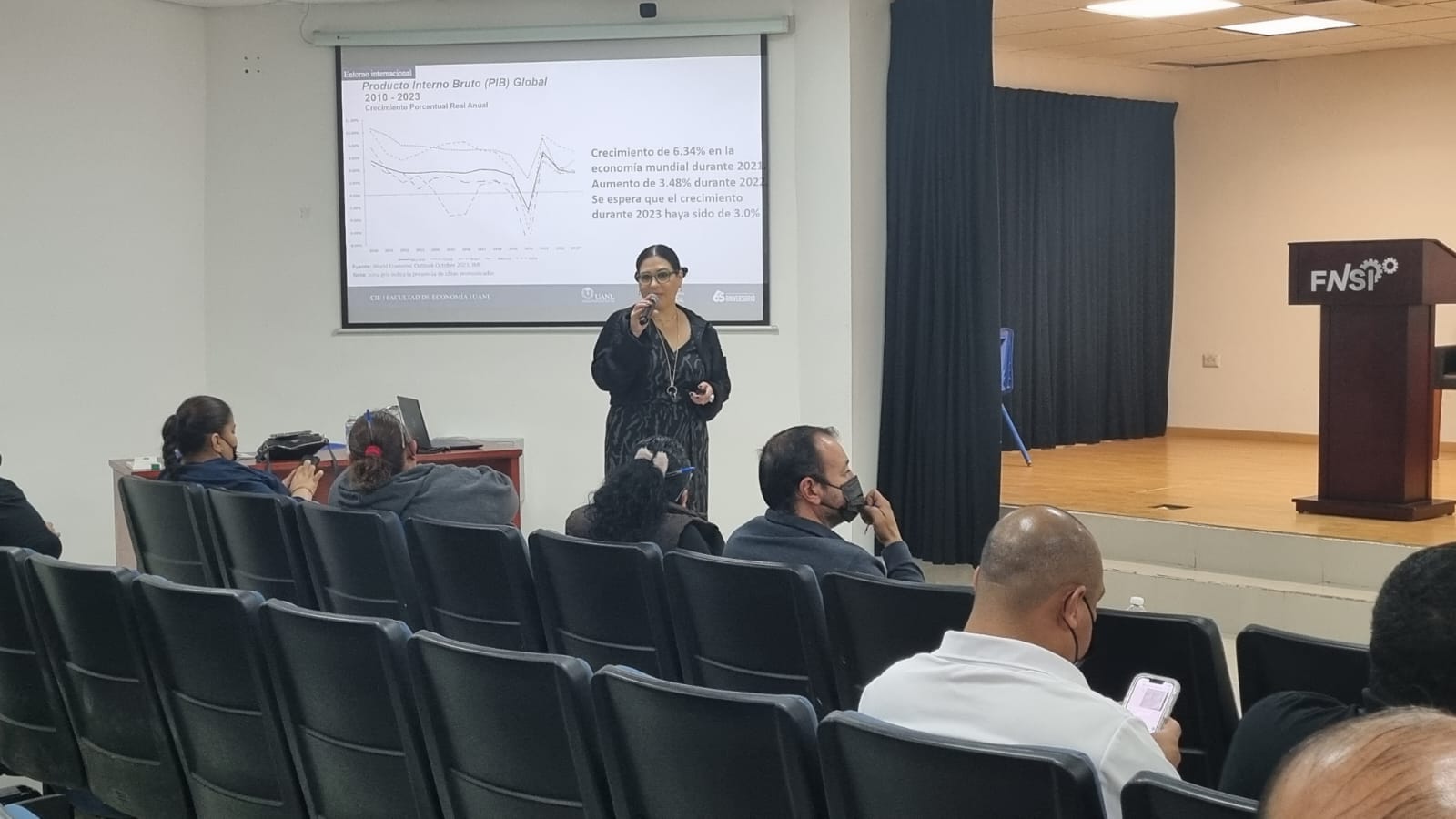 Expone importantes retos para la economía de México en el 2024