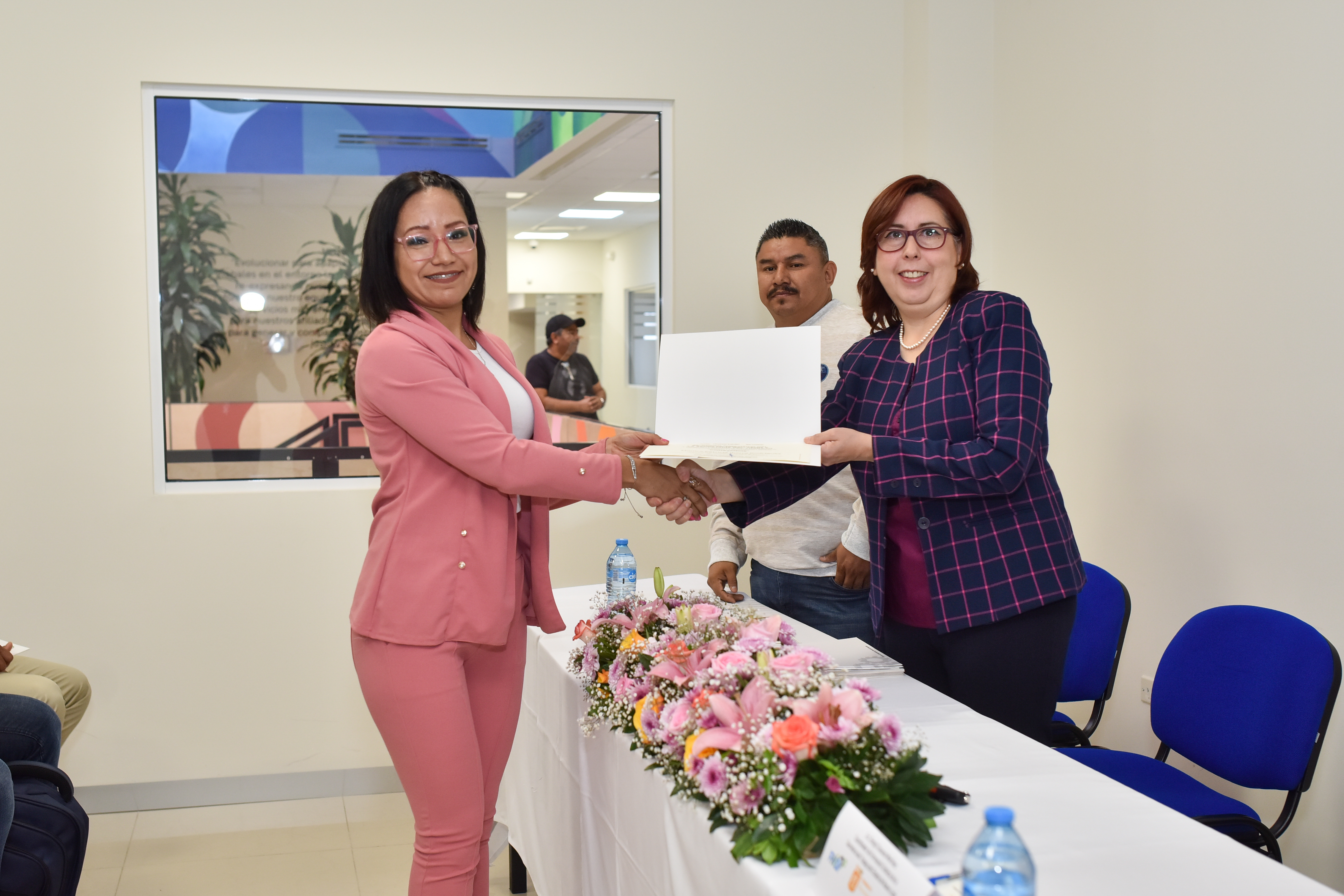 Finalizan con éxito curso de habilidades digitales en CECADE