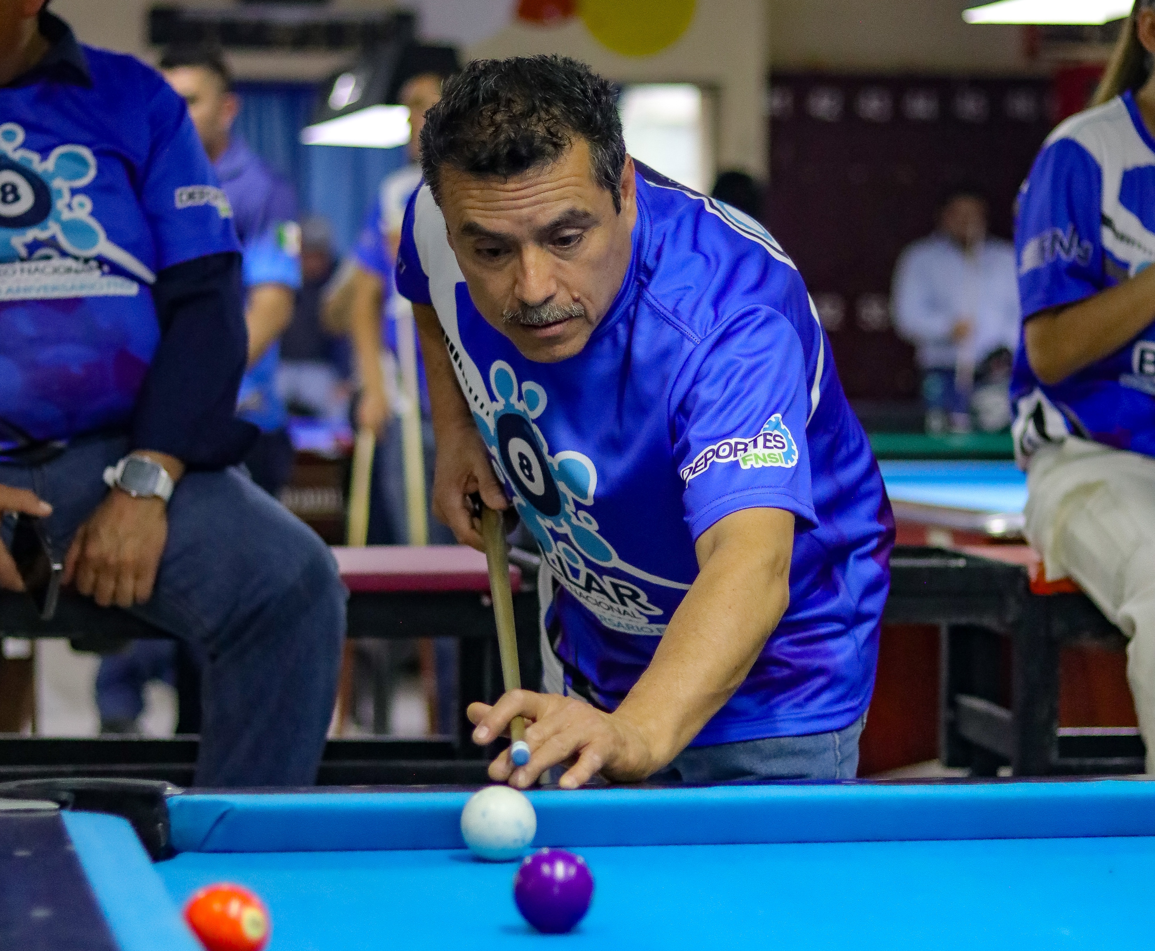 Carambolas y convivencia en Torneo de Billar FNSI